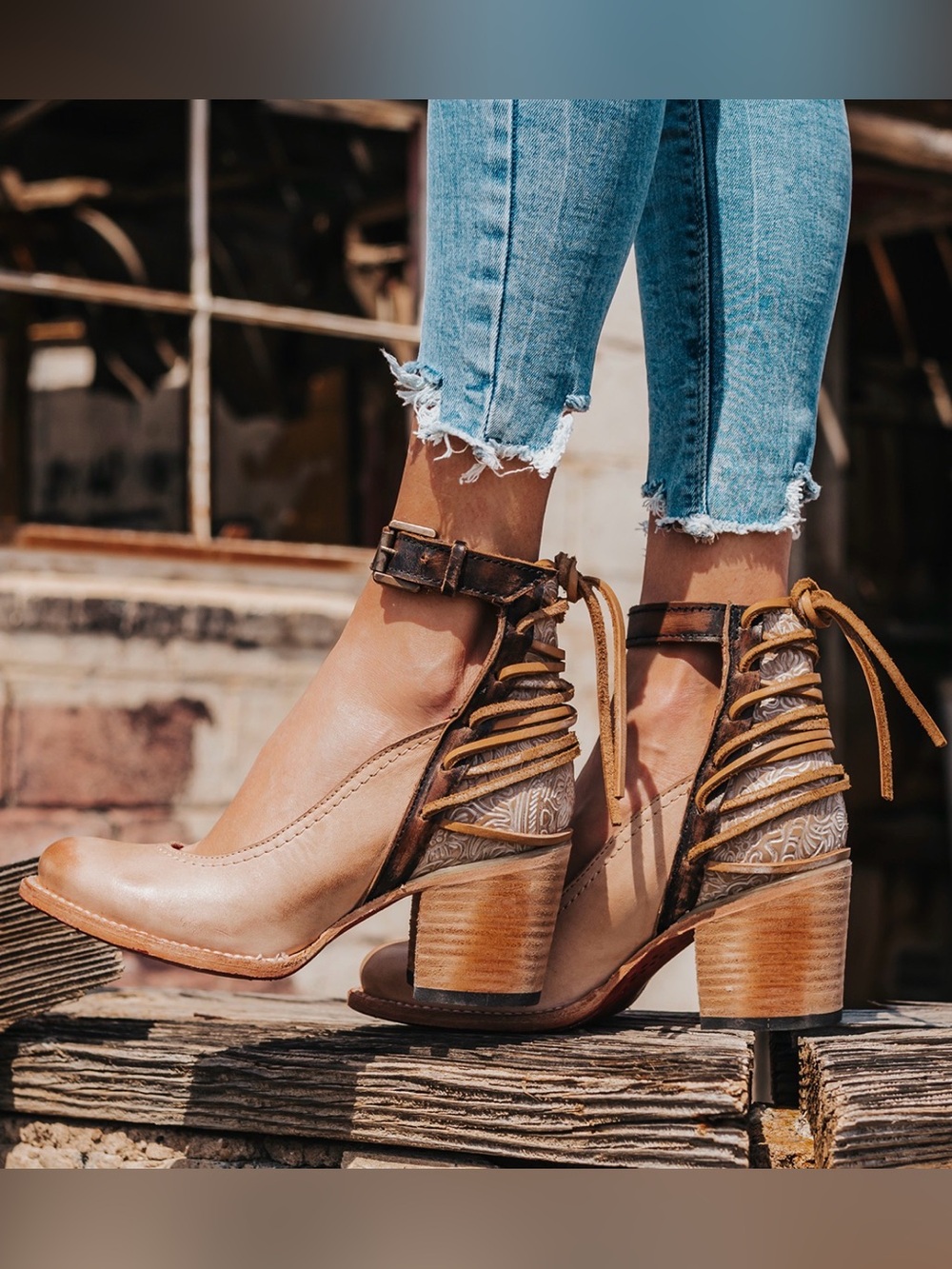 Freebird Raeanne Tan/Beige Leather Strappy Block Heel Pumps 6